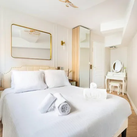 Appartamento Sublime 3 A Montmartre Avec Clim Et Jacuzzi