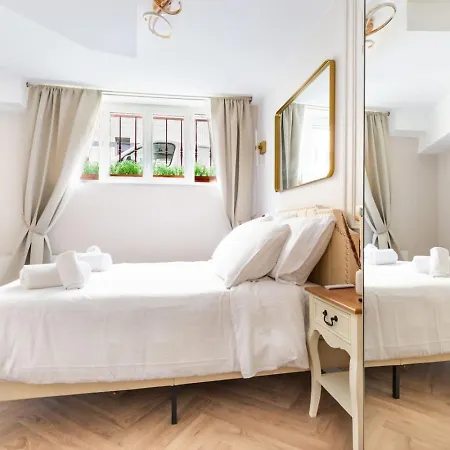 Sublime 3 A Montmartre Avec Clim Et Jacuzzi * Parigi