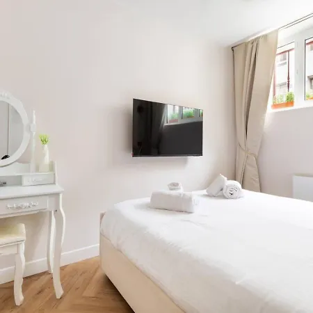Appartamento Sublime 3 A Montmartre Avec Clim Et Jacuzzi