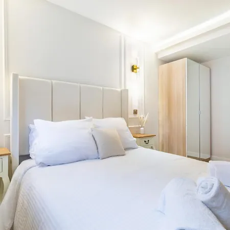 Sublime 3 A Montmartre Avec Clim Et Jacuzzi Appartamento Parigi