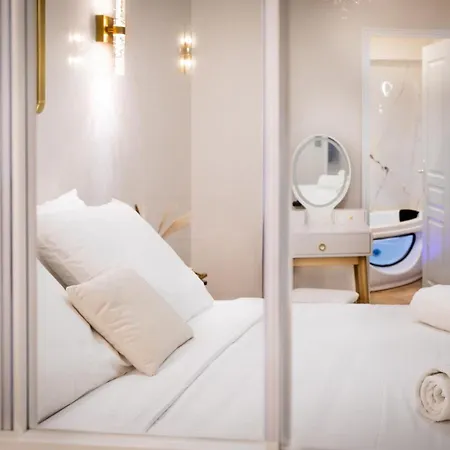 Sublime 3 A Montmartre Avec Clim Et Jacuzzi Appartamento Parigi