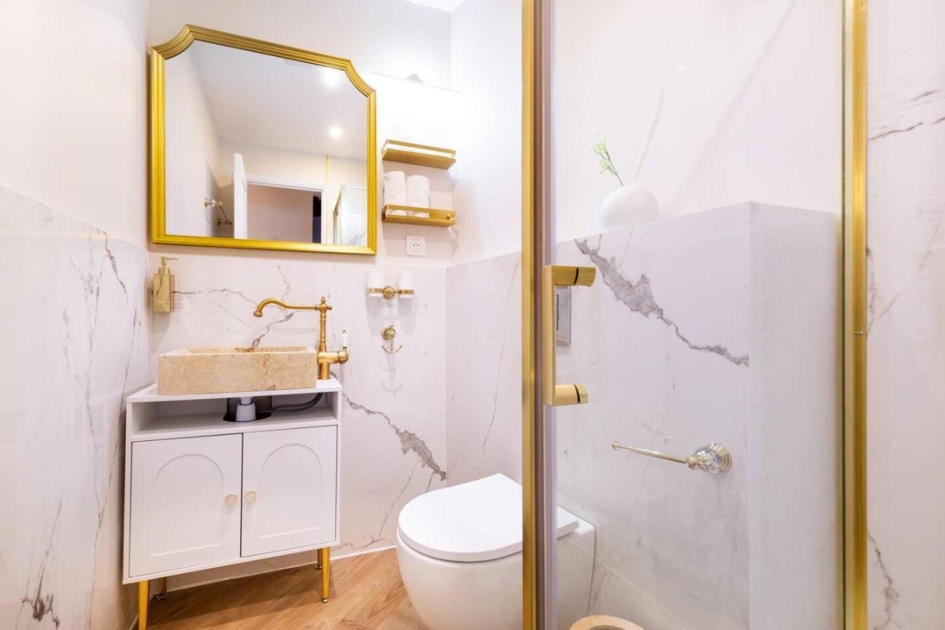 Sublime 3 A Montmartre Avec Clim Et Jacuzzi Appartamento Parigi