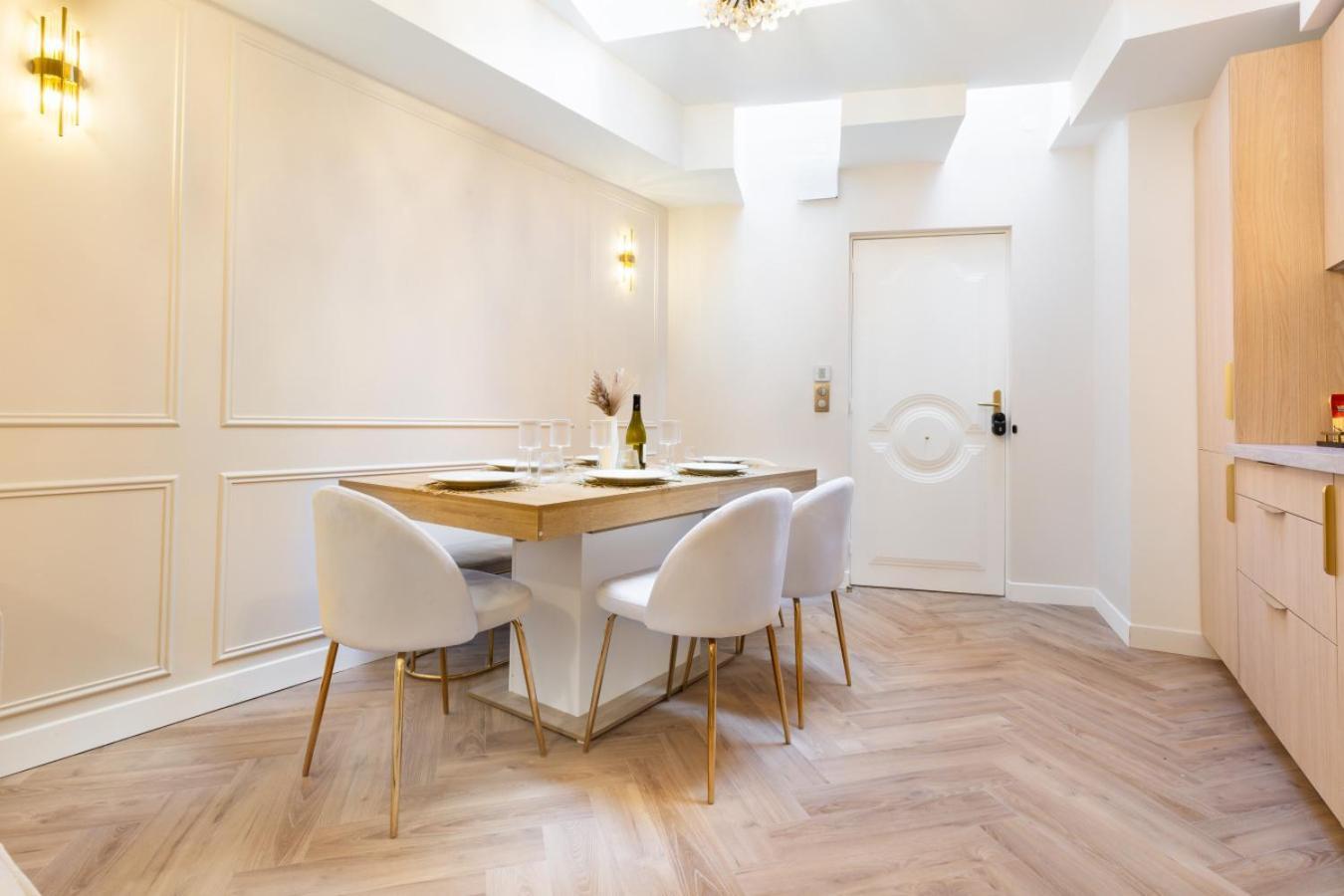 Appartamento Sublime 3 A Montmartre Avec Clim Et Jacuzzi